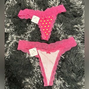 NWT Fashion Nova Thongs